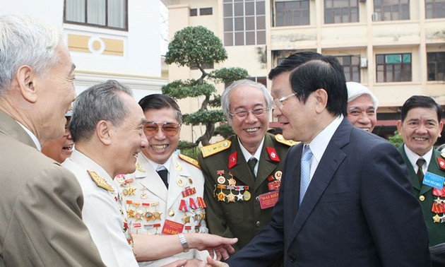 Staatspräsident Truong Tan Sang besucht Provinz Vinh Phuc