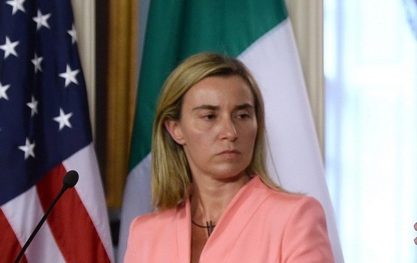 Italiens Außenministerin appelliert an Wiederaufnahme der strategischen Partnerschaft mit Russland