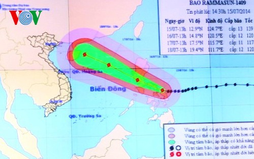 Vizepremierminister Hoang Trung Hai fordert die Verfolgung der Bewegung des Taifuns "Rammasun"