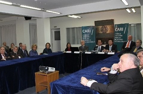 Seminar über Ostmeer-Fragen in Argentinien