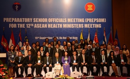 Premierminister Nguyen Tan Dung zu Gast bei Gesundheitsministerkonferenz der ASEAN