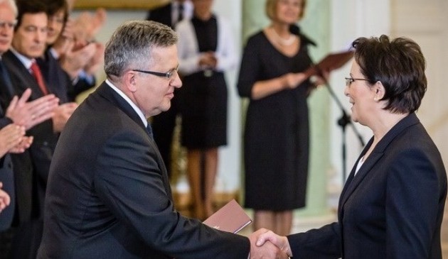 Polnischer Präsident ratifiziert neue Regierung