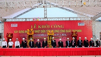 Vizepremierminister Hoang Trung Hai zu Gast beim Spatenstich des Wärmekraftwerks Thang Long