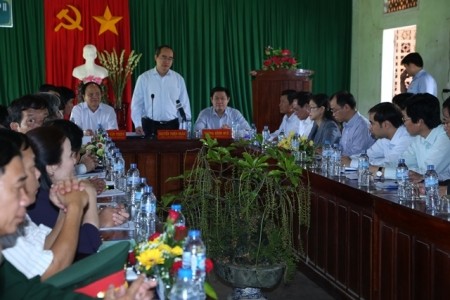 Vorsitzender der Vaterländischen Front Vietnams tagt mit der Provinz Binh Dinh