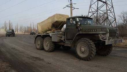Die selbsternannte Republik Donezk ist mit dem Abzug schwerer Waffen fertig