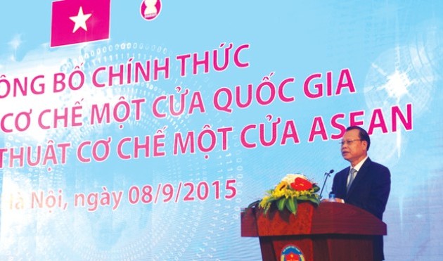 „Eine-Tür-Politik“ Vietnams in Verbindung mit ASEAN: Meilenstein bei der Eingliederung in der Region