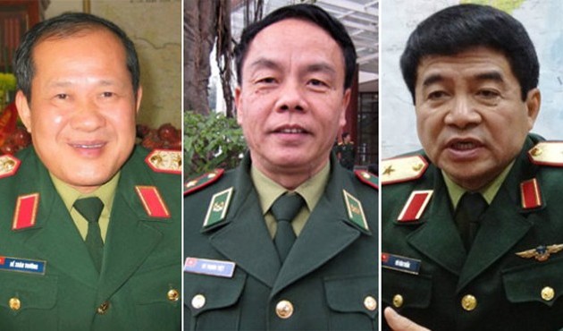 Drei Offiziere der vietnamesischen Volksarmee werden befördert