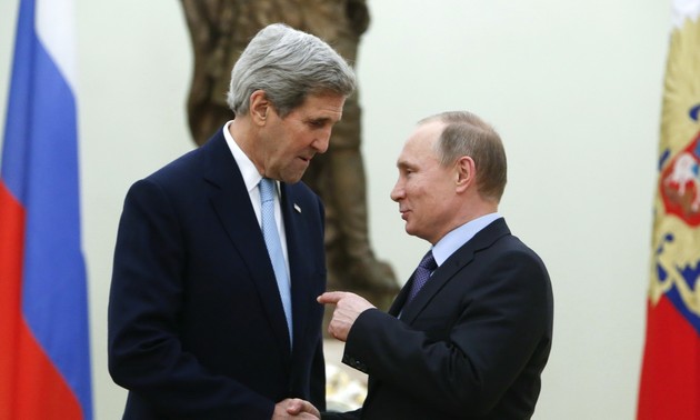 Russlands Präsident redet mit US-Außenminister über den Friedensprozess in Syrien