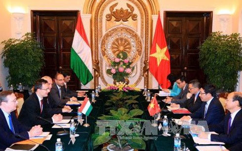 Freundschaft und Zusammenarbeit zwischen Vietnam und Ungarn verstärken
