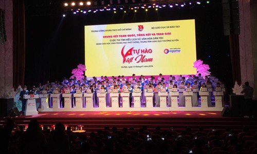 Auszeichnungsfeier für den Wettbewerb „Stolz auf Vietnam“
