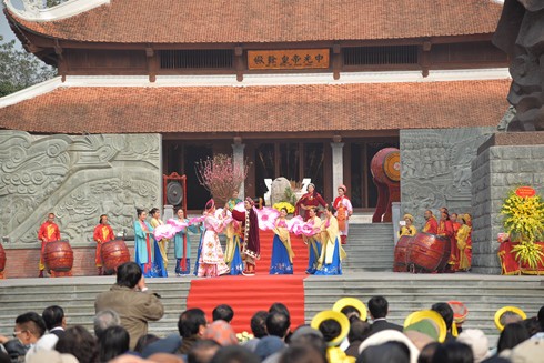 Eröffnung des Dong Da-Hügel-Fests in Hanoi