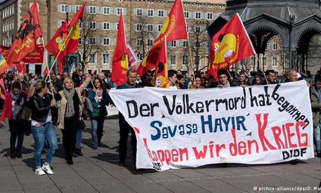 Große Demonstrationen in Deutschland gegen den Krieg