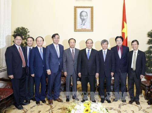 Premierminister Nguyen Xuan Phuc hofft auf stärkere Auslandsinvestitionen