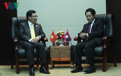 Aktivitäten des Vizepremierministers, Außenministers Pham Binh Minh in Laos