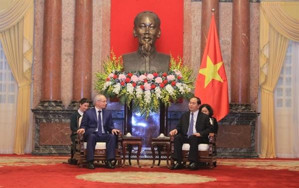 Staatspräsident Tran Dai Quang trifft den Premierminister der Republik Baschkortostan
