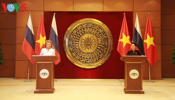 Forum über Verstärkung der Partnerschaft zwischen den Provinzen Vietnams und Russlands