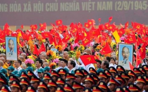 Spitzenpolitiker vieler Länder beglückwünschen Vietnam zum Nationalfeiertag