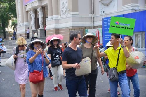 Kostenlose Entdeckungsprogramme für ausländische Touristen in Hanoi