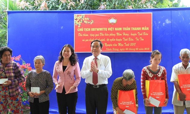 Vorsitzender der Vaterländischen Front Vietnams Tran Thanh Man besucht Provinz An Giang