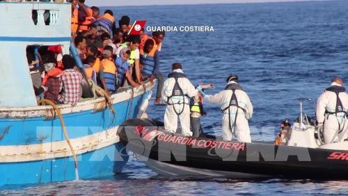 Flüchtlinge: Mehr als 30 Tote und Vermisste bei Bootsunglück vor der türkischen Küste