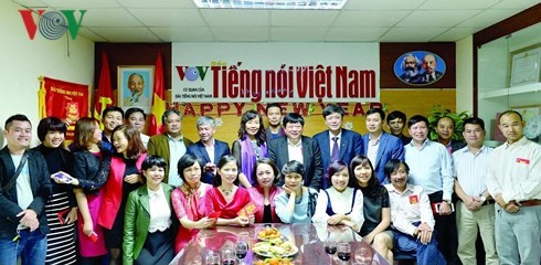 VOV-Intendant Nguyen The Ky nimmt an der Feier zum 20. Jahrestag der Zeitung der Stimme Vietnams teil