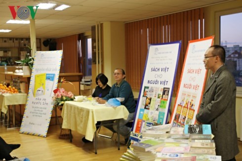 Vorstellung der vietnamesischen Bücher in Tschechien
