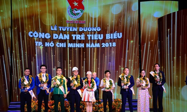 Neun junge vorbildliche Bürger von Ho Chi Minh Stadt werden geehrt