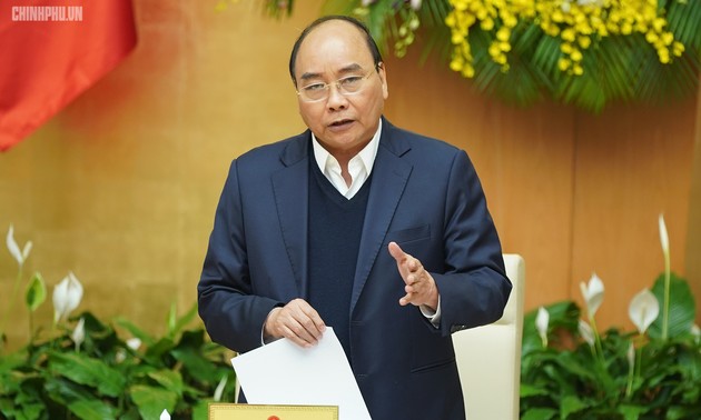 Premierminister Nguyen Xuan Phuc leitet Sondersitzung zum Gesetzgebung