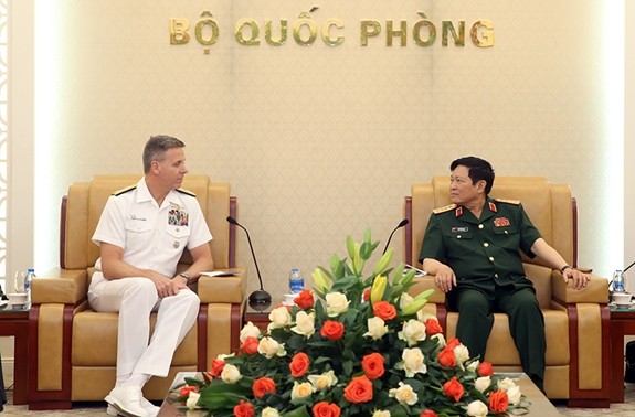 Verstärkung der Verteidigungszusammenarbeit zwischen Vietnam und USA