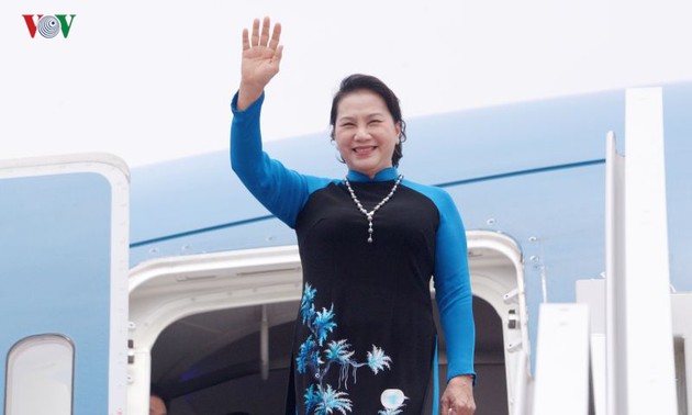 Parlamentspräsidentin Nguyen Thi Kim Ngan beendet Chinabesuch