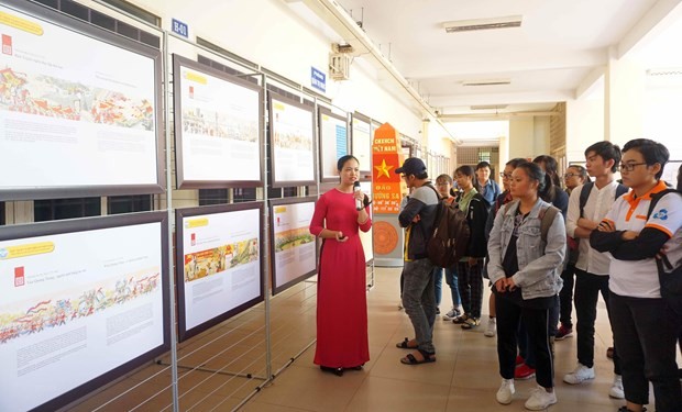 Bac Lieu: Digitale Ausstellung über vietnamesische Inselgruppe Hoang Sa und Truong Sa