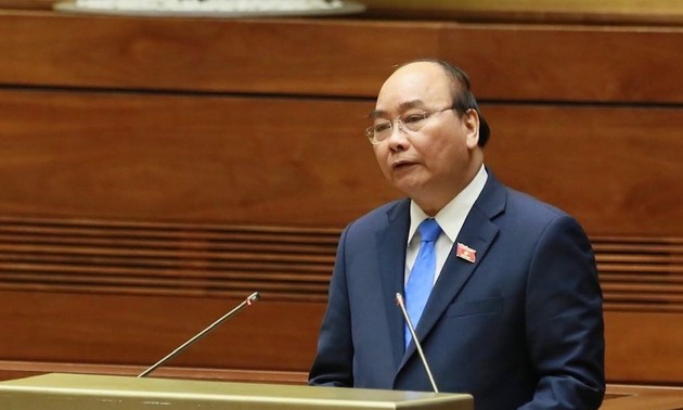 Premierminister Nguyen Xuan Phuc: Aufbau konstruktiver Regierung, Verbesserung des Geschäftsumfelds
