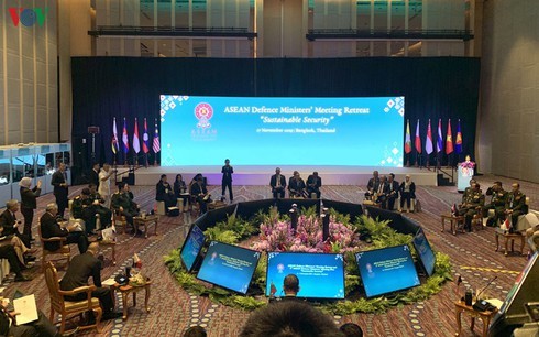Ostmeerfrage auf der Konferenz der ASEAN-Verteidigungsminister
