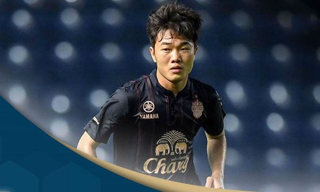 Mitterfeldspieler Luong Xuan Truong erzielt das schönste Tor bei Thai League