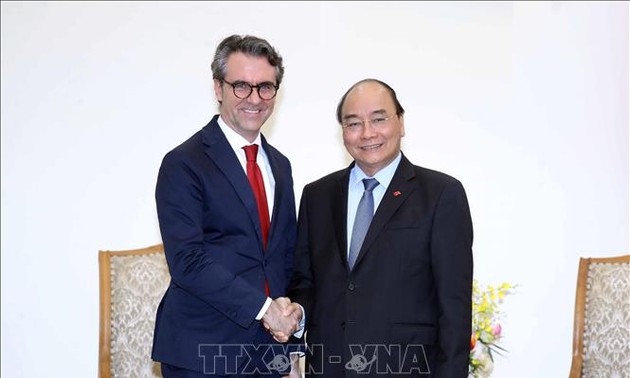 Premierminister Nguyen Xuan Phuc empfängt den EU-Botschafter in Vietnam