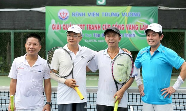 Erweitertes Tennis-Turnier des Krankenhauses Trung Vuong 2020