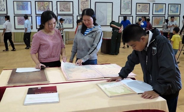 Ausstellung über wertvolle Gegenstände und Dokumente über Truong Sa und Hoang Sa in Da Nang