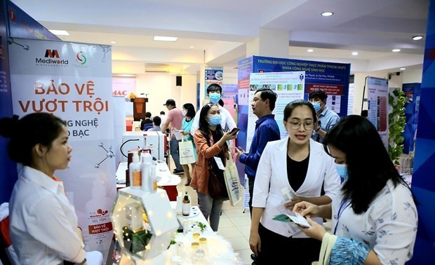 Ho Chi Minh Stadt stellt mehr als 100 wissenschaftliche Forschungsprodukte auf dem Markt vor