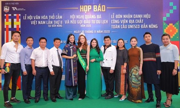 Zweites Kulturfest für vietnamesische Brokatstoffe in Dak Nong