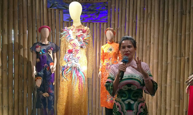 „Normaler Traum” - Erste Modeausstellung der Designerin Thuy Nguyen