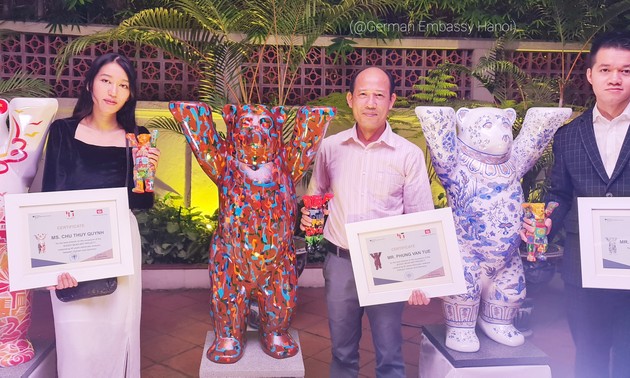 45 Jahre der Vietnam-Deutschland-Beziehungen: Vorstellung der drei Gewinner des Buddy-Bär-Kunstwettbewerbs
