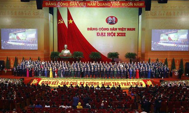 Auslandsvietnamesen vertrauen zu dem Erfolg des 13. Parteitags