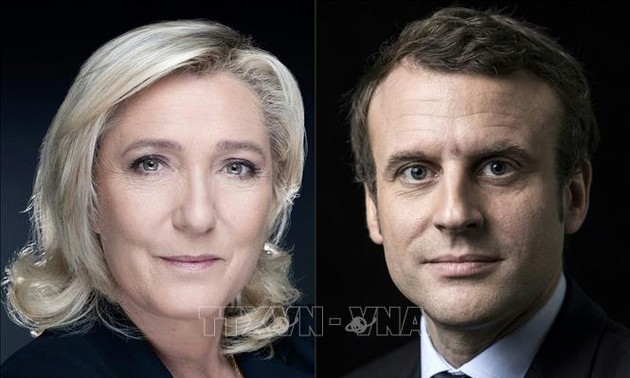 Präsidentschaftswahl in Frankreich 2022: Zwei Kandidaten Macron und Le Pen treten in die zweite Runde