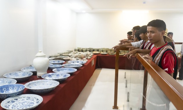 Provinz Quang Ngai stellt drei seltene nationale Schätze aus