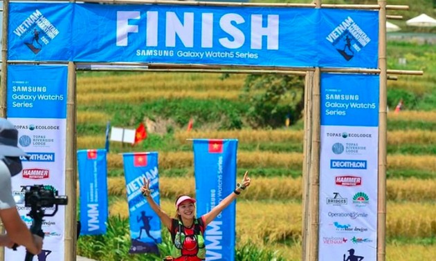 Vietnamesische Sportlerin Ha Thi Hau läuft 100 km in 15 Stunden