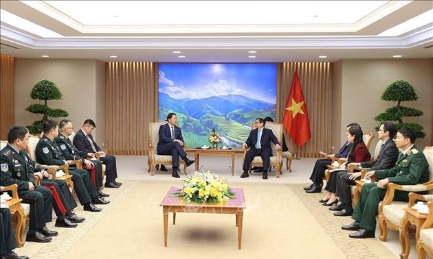 Vietnam und Mongolei verstärken Zusammenarbeit in Verteidigung