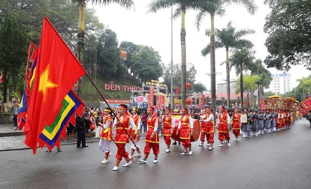 Eröffnung des Fests des Thuong-Tempels in Lao Cai