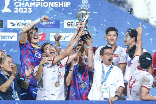 Google gratuliert der U23-Vietnam auf besondere Weise