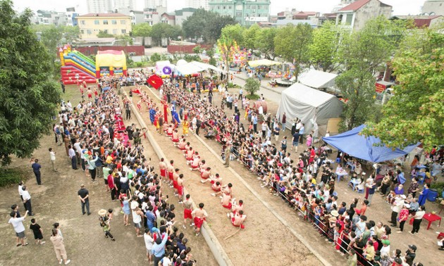 Festival der Tauziehrituale 2023 in Hanoi
