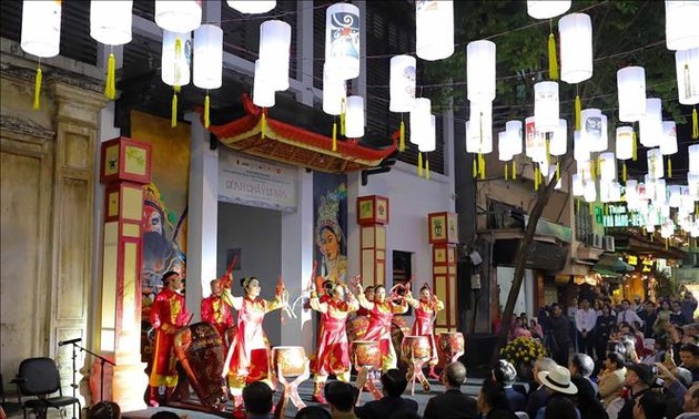 Kulturelle Aktivitäten in der Altstadt Hanois zum Kulturerbetag